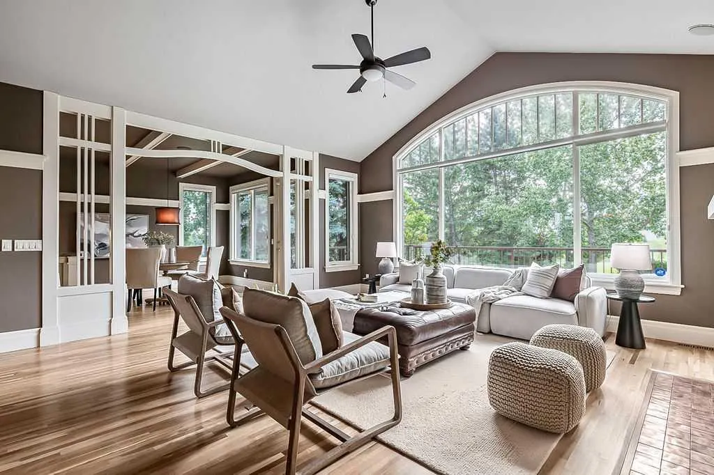 35 Summit Pointe Drive