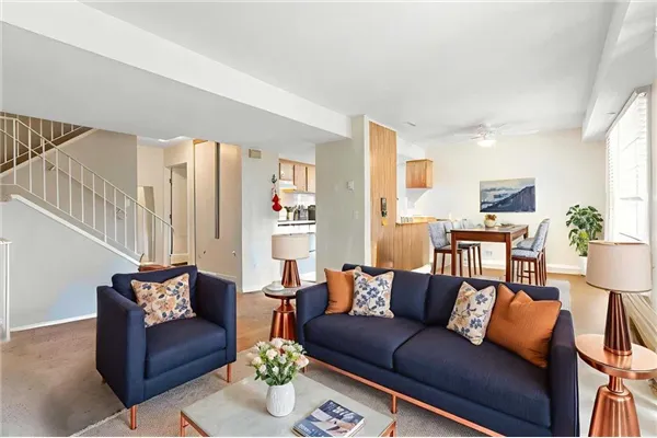 2200 Woodview Drive SW, #209