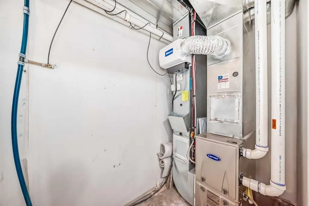 418 Covecreek Circle NE