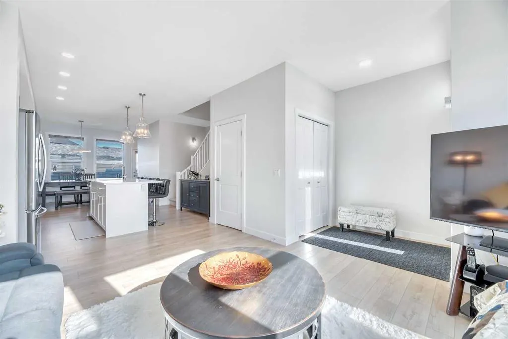 196 Wolf Hollow Park SE