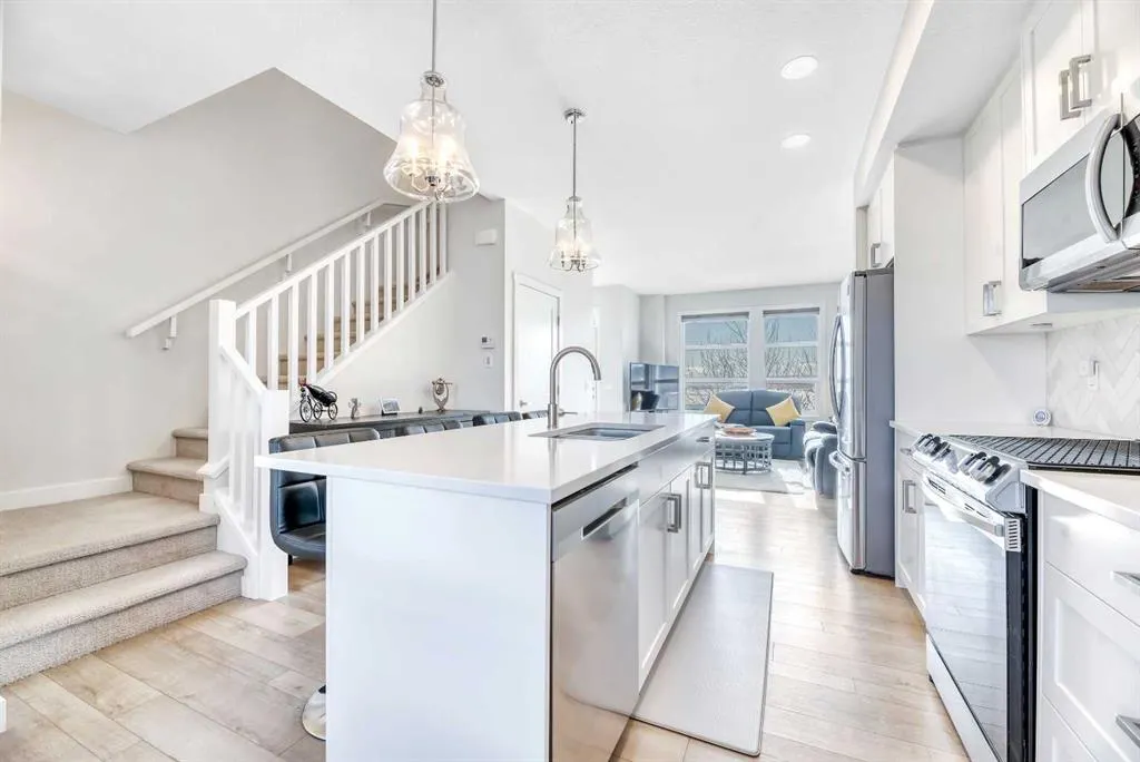 196 Wolf Hollow Park SE