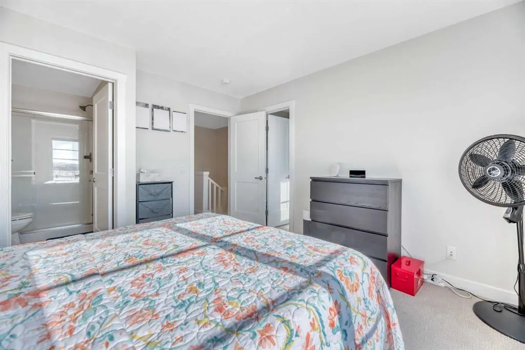 196 Wolf Hollow Park SE