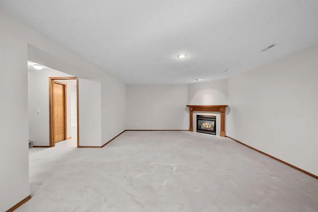 634 Sheep River Mews