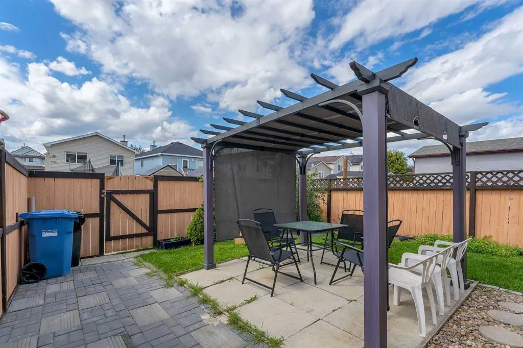 197 Tarawood Place NE