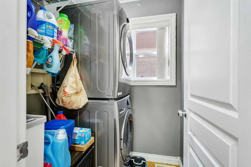 197 Tarawood Place NE