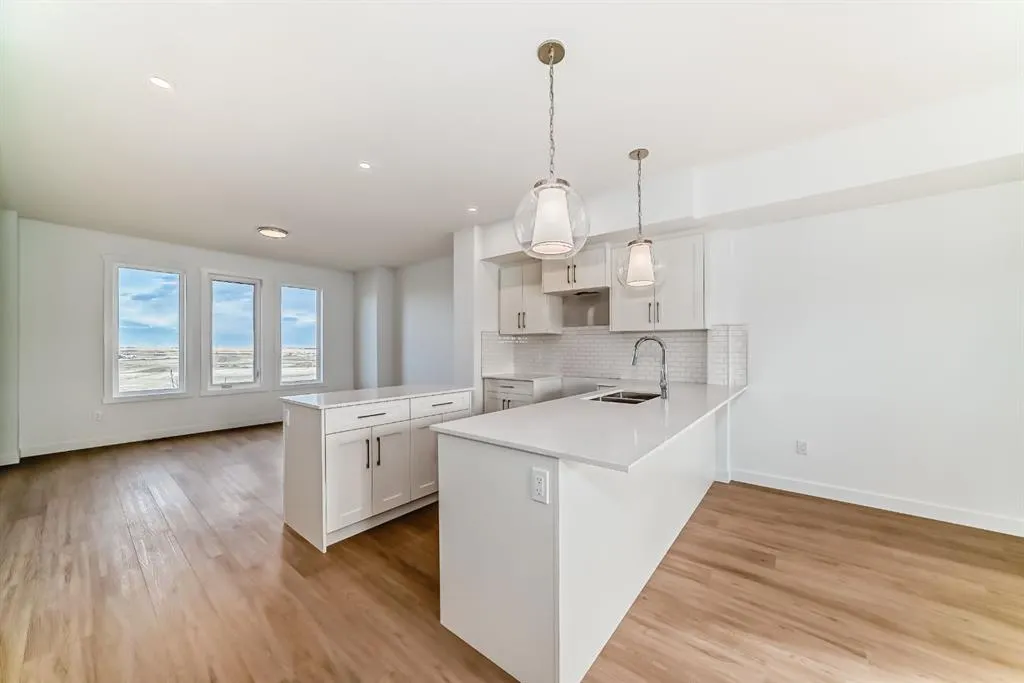 145 Chelsea Mews, #52