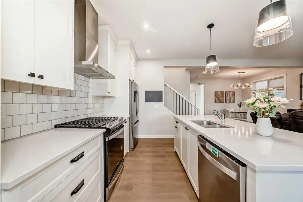 26 Lavender Drive SE