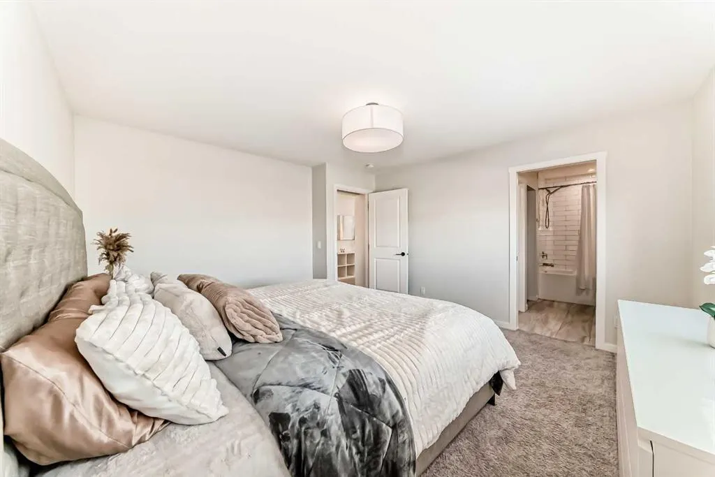 26 Lavender Drive SE