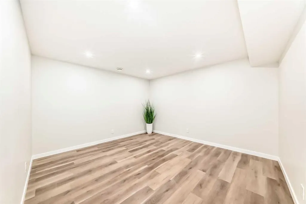 26 Lavender Drive SE