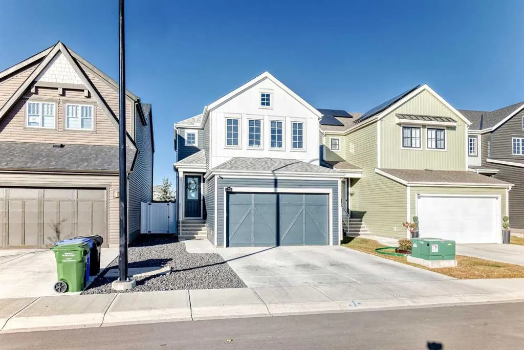 26 Lavender Drive SE