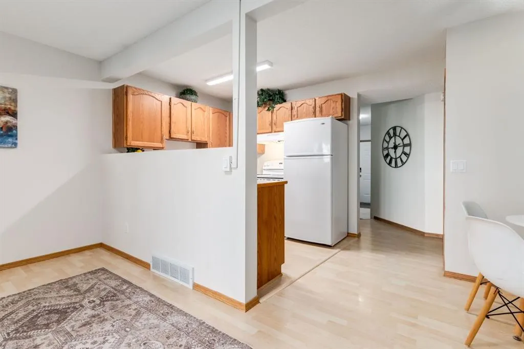 12 Millrise Green SW