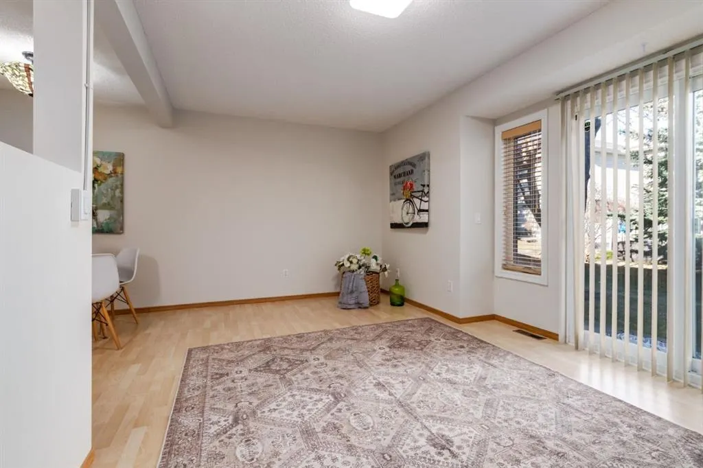 12 Millrise Green SW