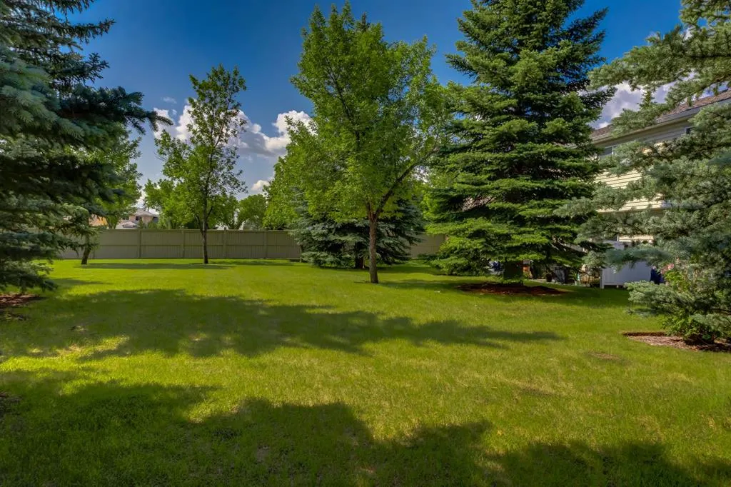 12 Millrise Green SW