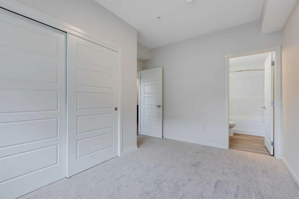 245 Edith Place NW, #207