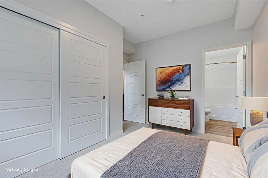 245 Edith Place NW, #207