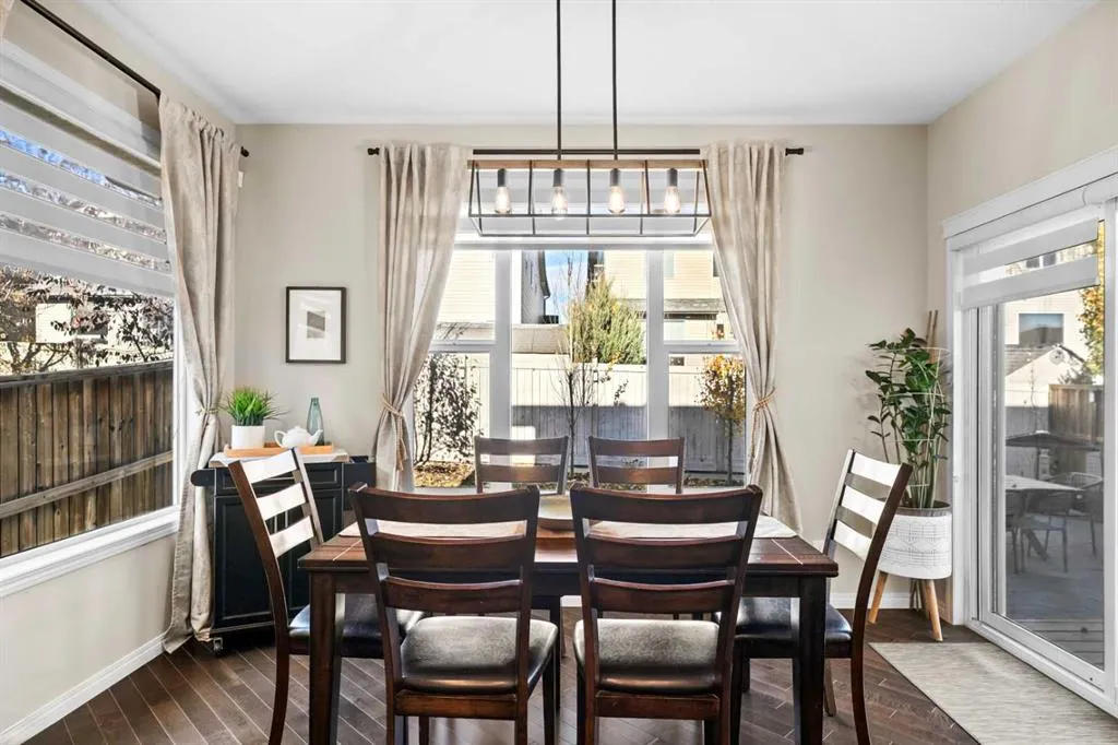 159 Panatella View NW