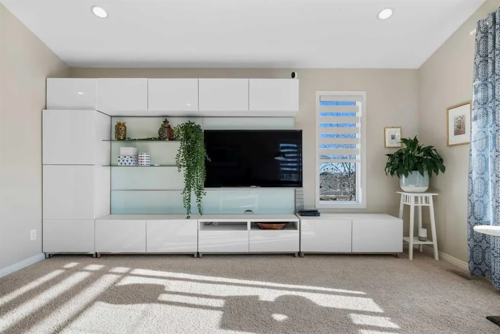 159 Panatella View NW