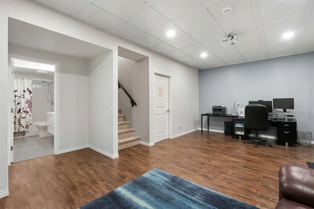 159 Panatella View NW