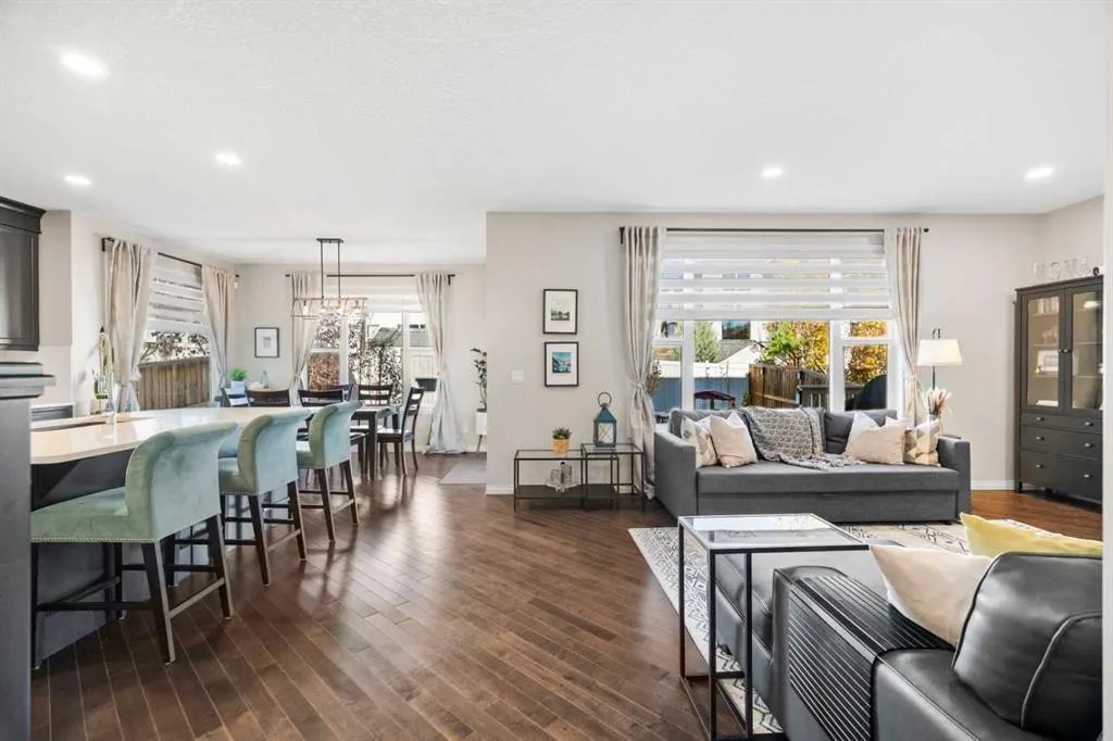 159 Panatella View NW