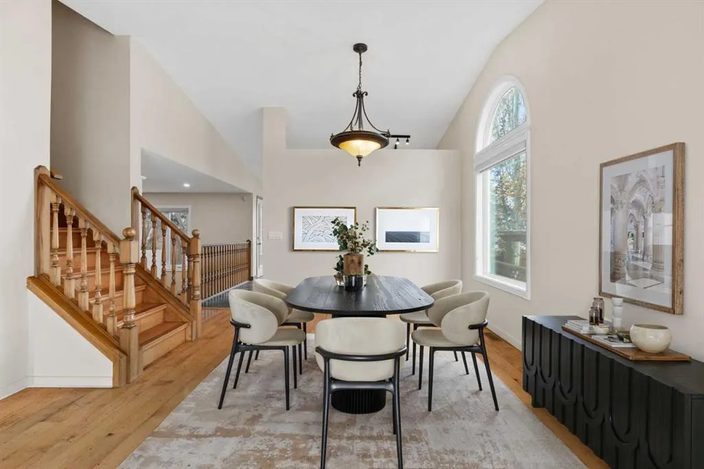 667 Macewan Drive NW