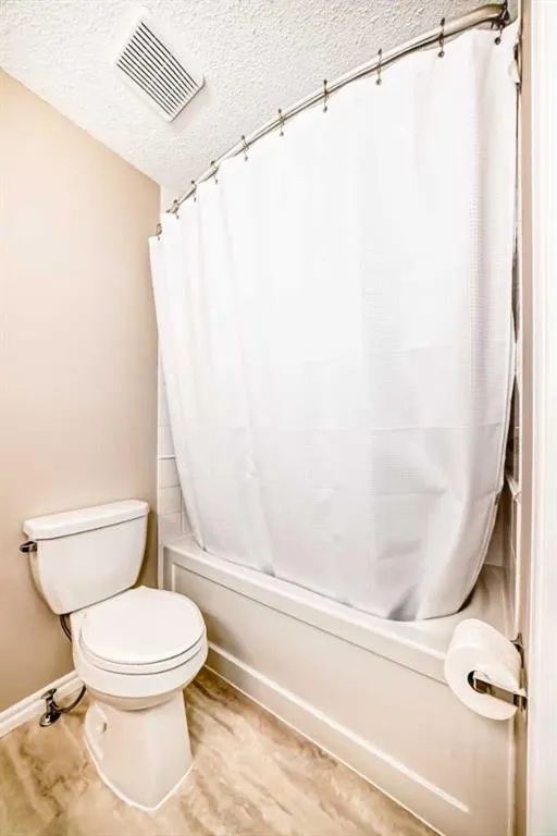 52 Riverview Drive SE