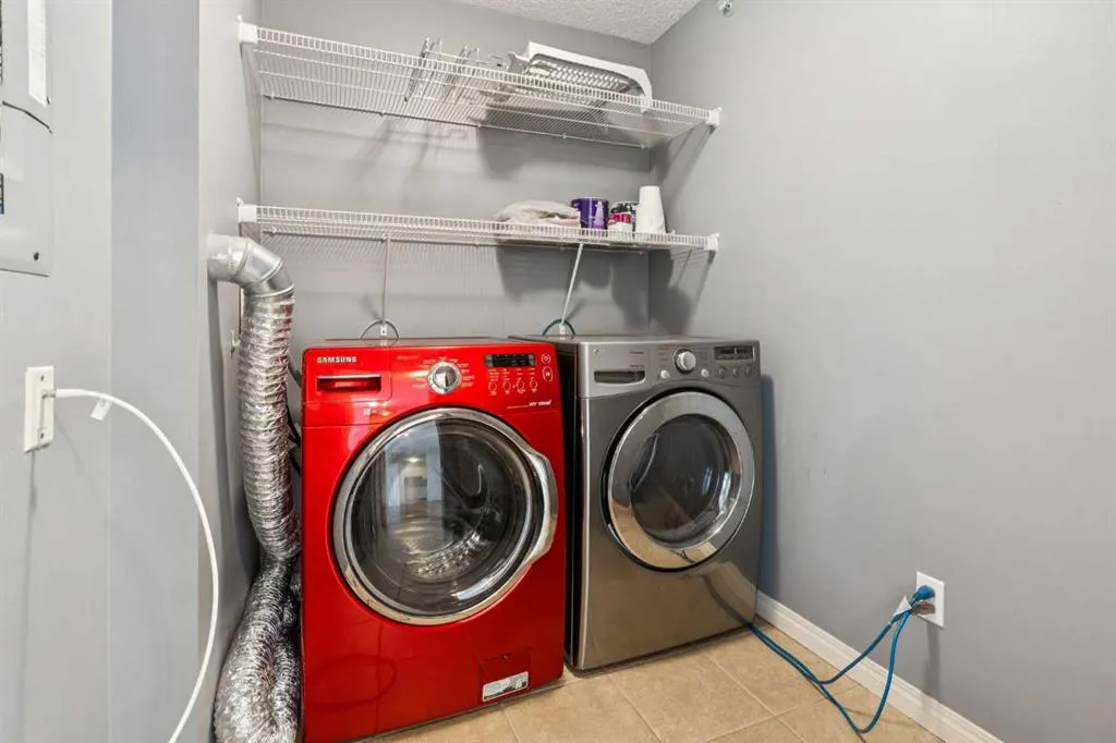 20 Harvest Rose Park NE, #3311