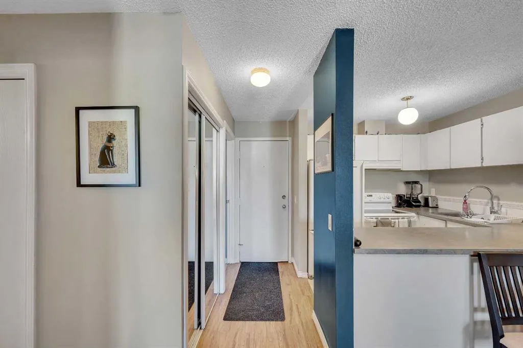 110 20 Avenue NE, #307