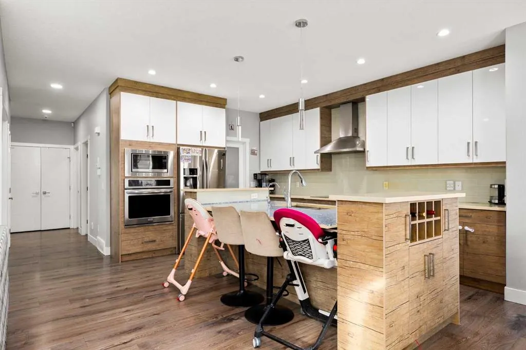 106 Baysprings Gardens SW