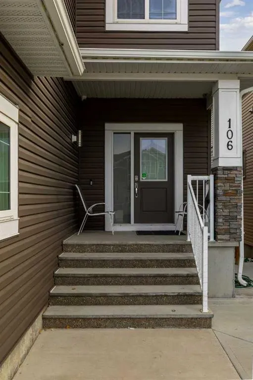 106 Baysprings Gardens SW