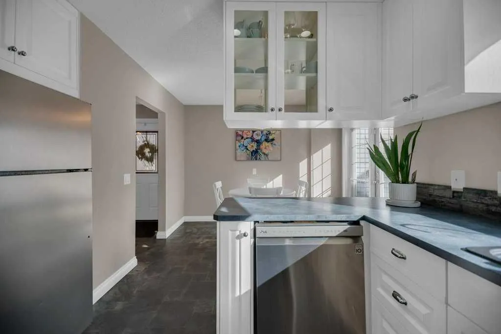 164 Mckerrell Crescent SE