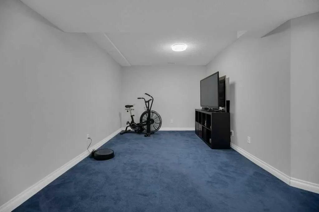 164 Mckerrell Crescent SE