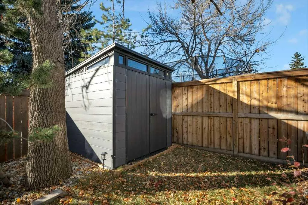 164 Mckerrell Crescent SE