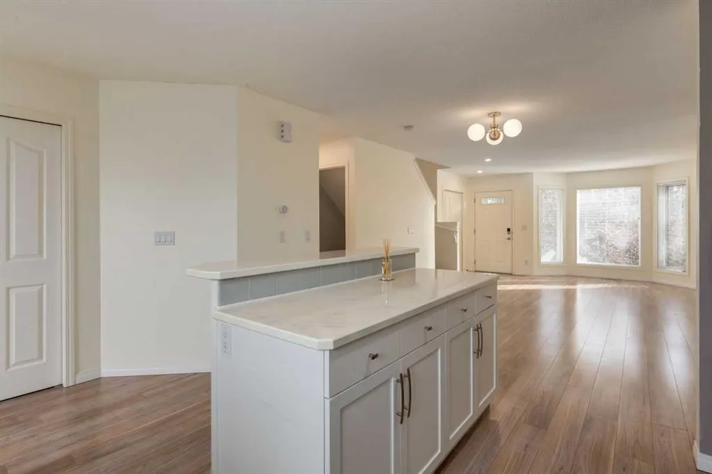 167 Cramond Green SE