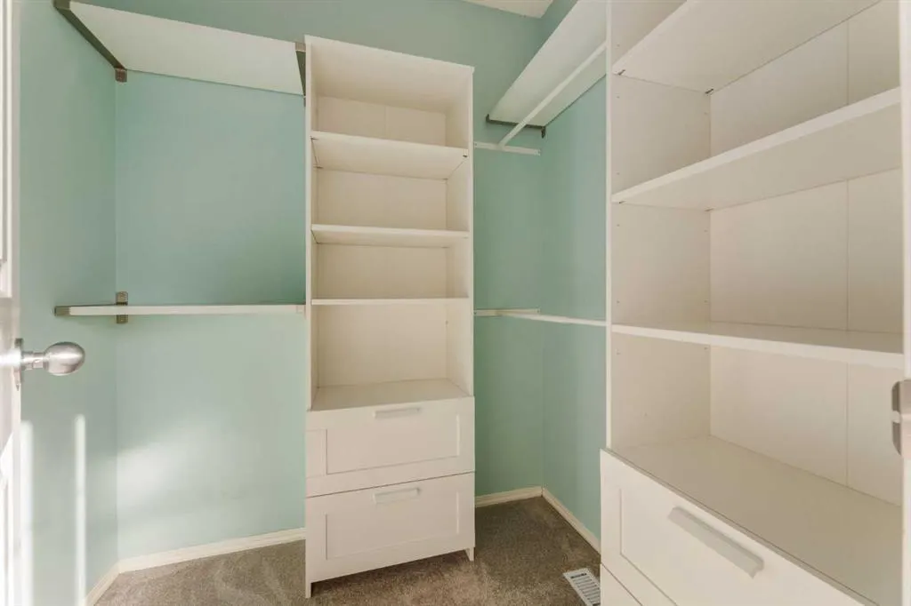 167 Cramond Green SE