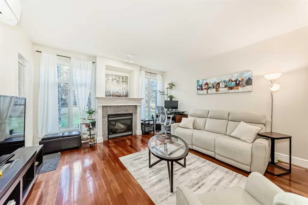 1113 Lake Fraser Court SE, #1113