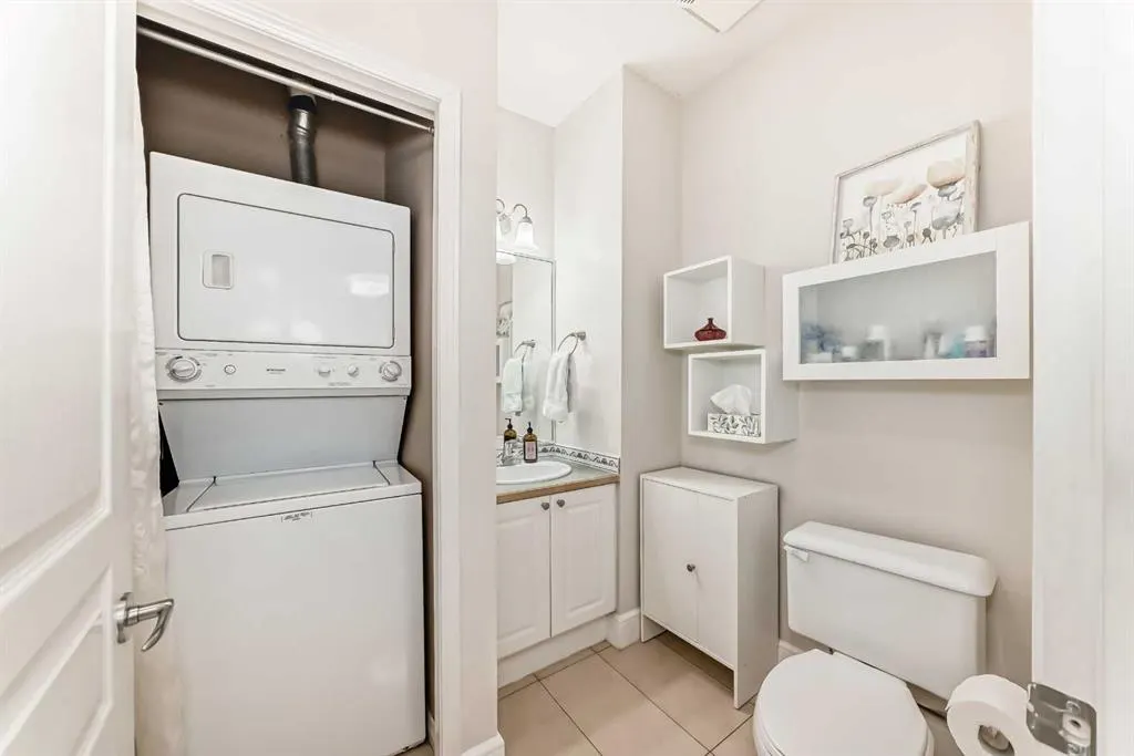 1113 Lake Fraser Court SE, #1113