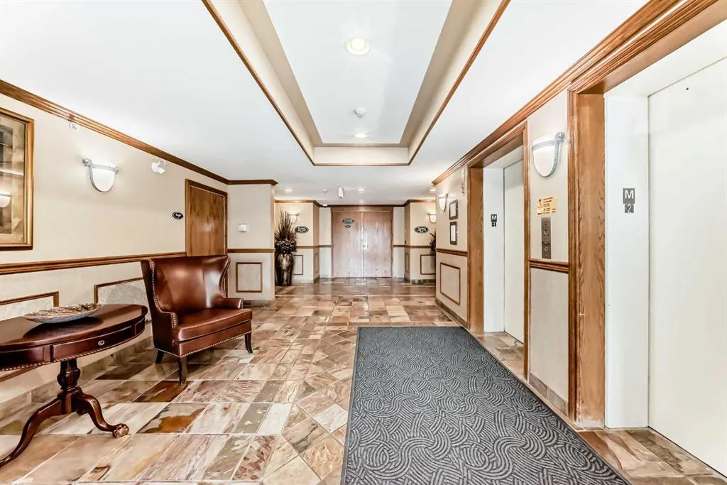 1113 Lake Fraser Court SE, #1113