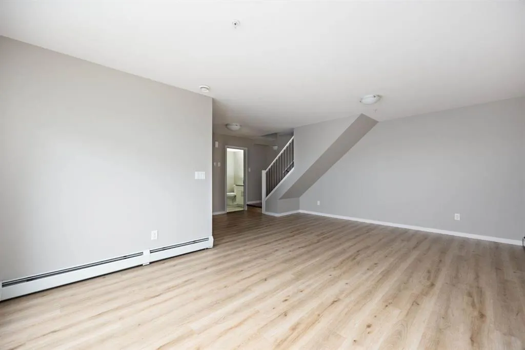 201 Abasand Drive, #116