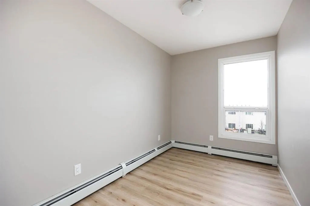 201 Abasand Drive, #116