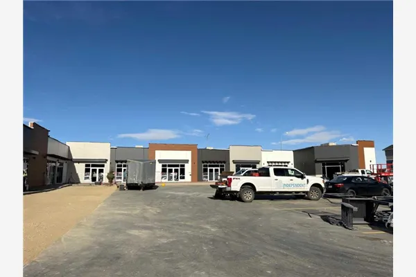 110 Corner Meadows Manor NE