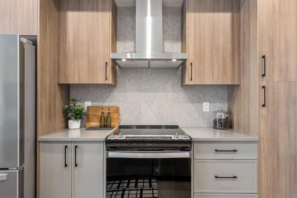 100 Banister Drive, #4102