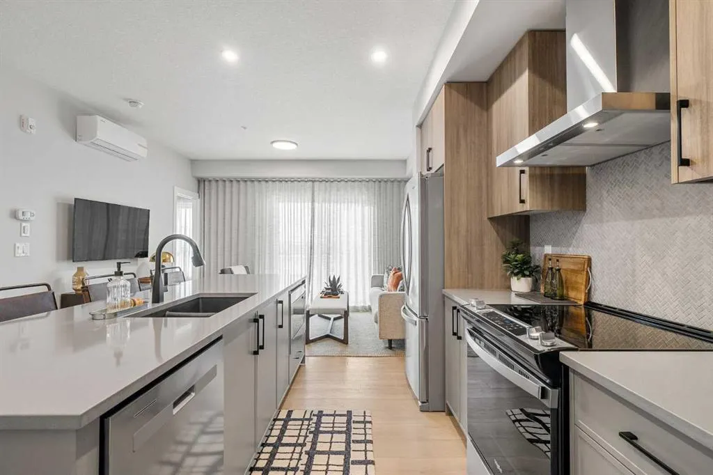 100 Banister Drive, #4102