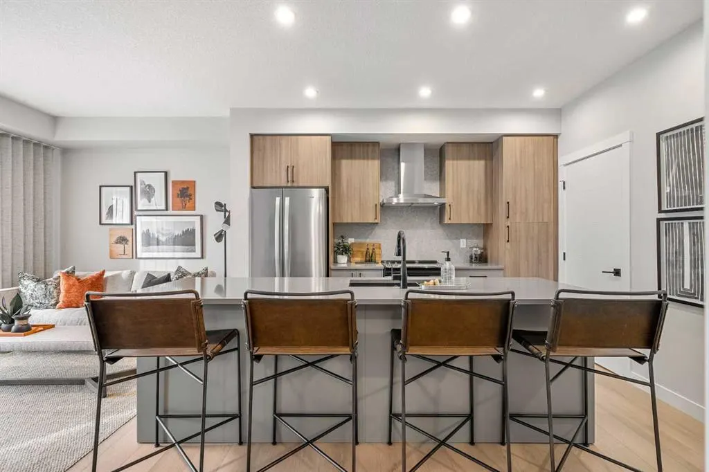 100 Banister Drive, #4102