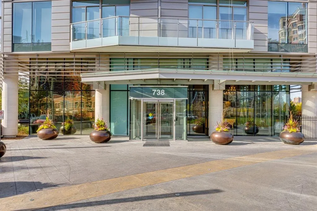 738 1 Avenue SW, #412