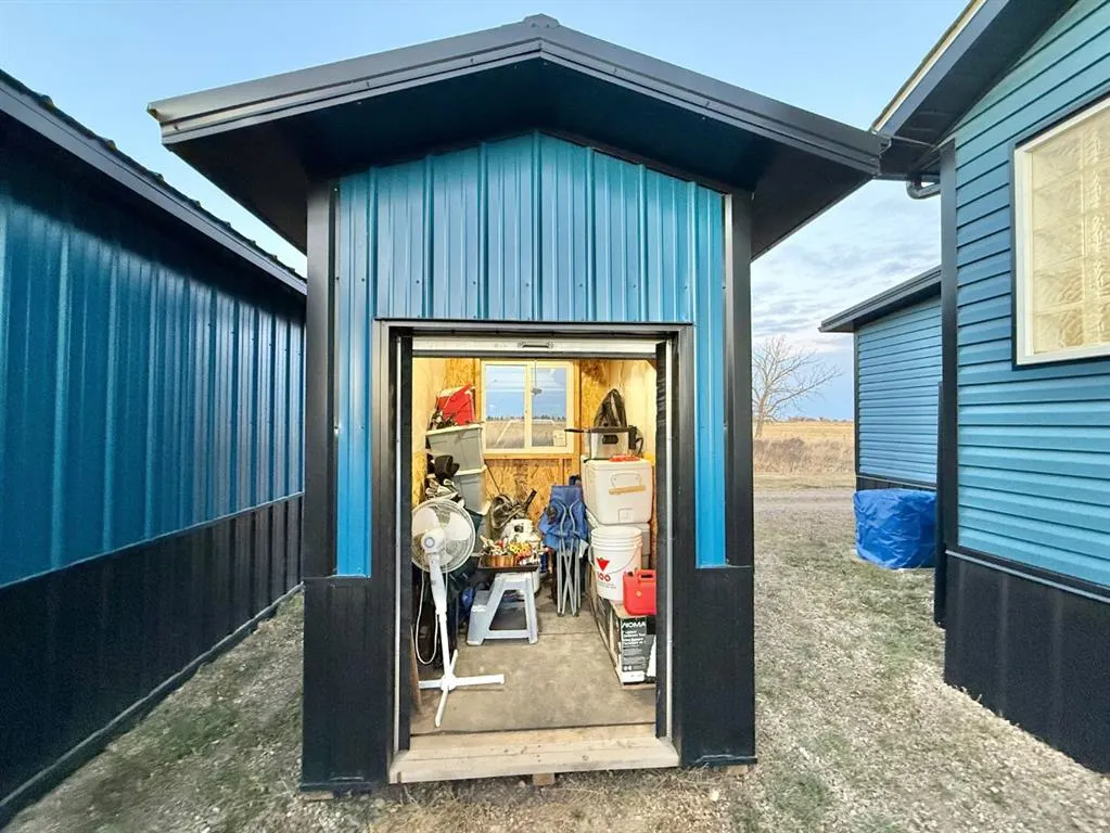 349 Railway Avenue W, #323