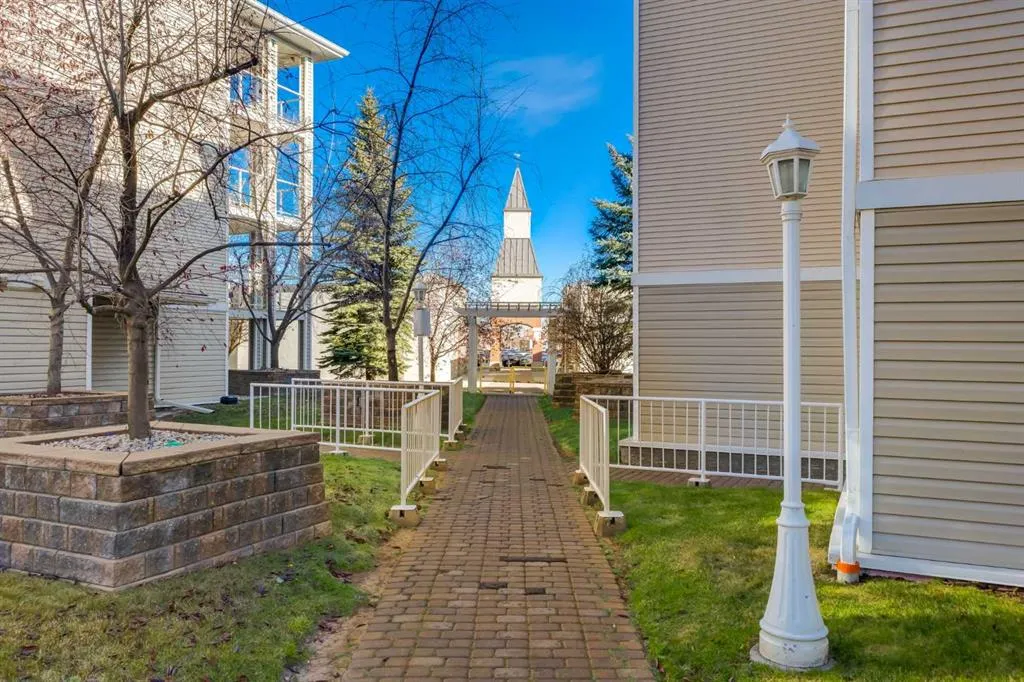 270 Shawville Way SE, #110