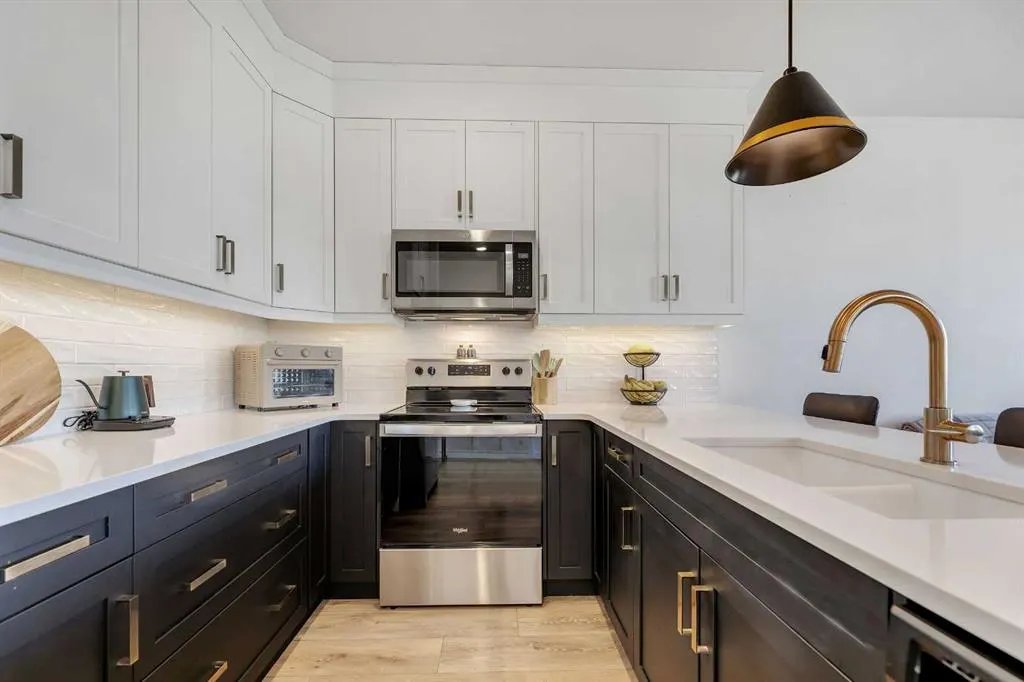 179 Legacy Glen Parade SE