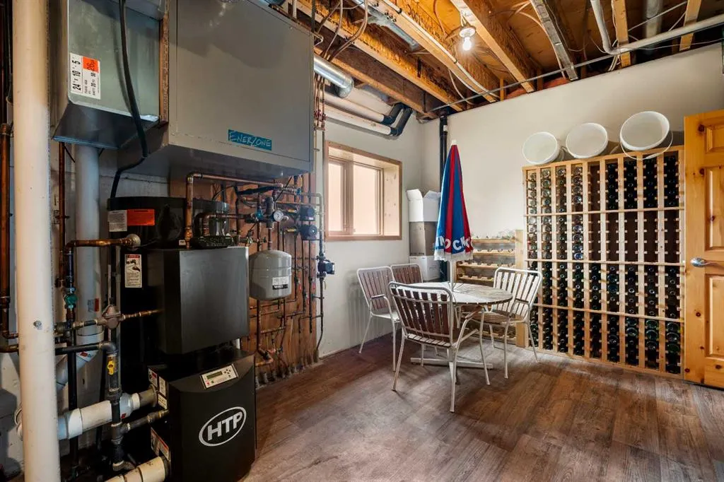 583030B Range Road 121