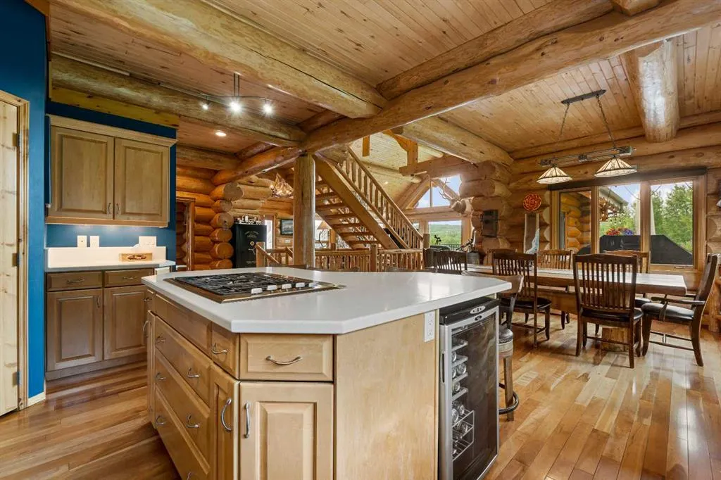 583030B Range Road 121