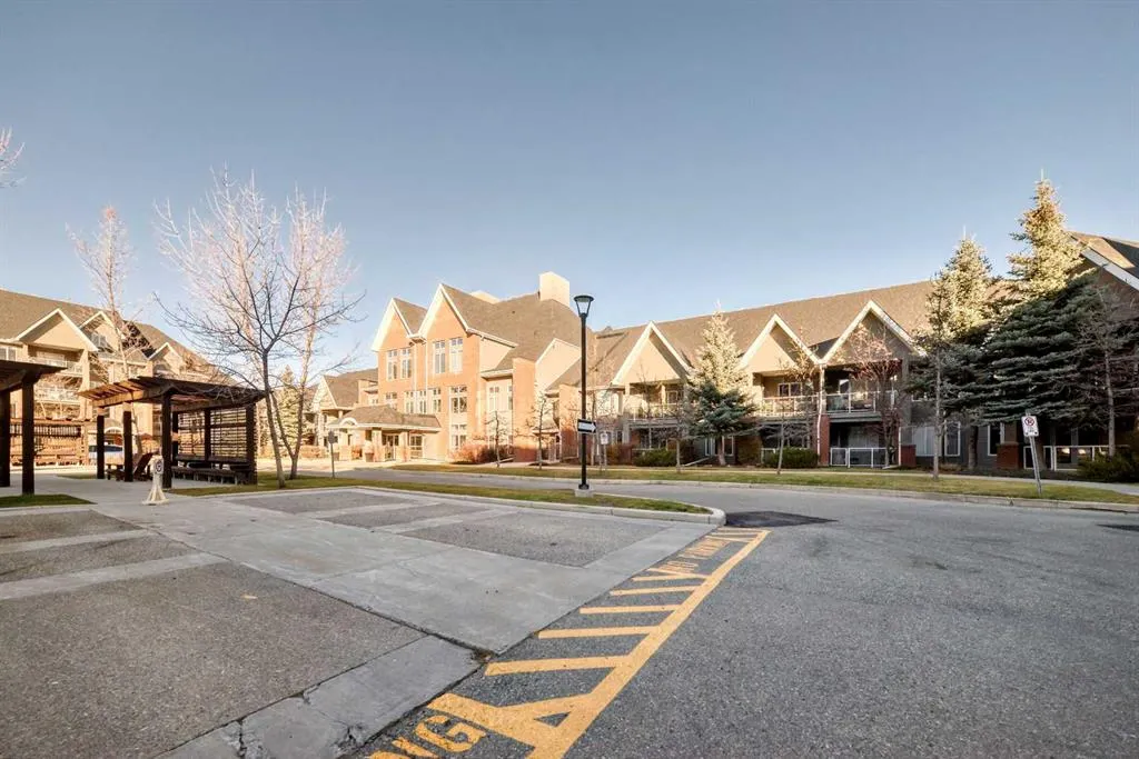 15 Everstone Drive SW, #237